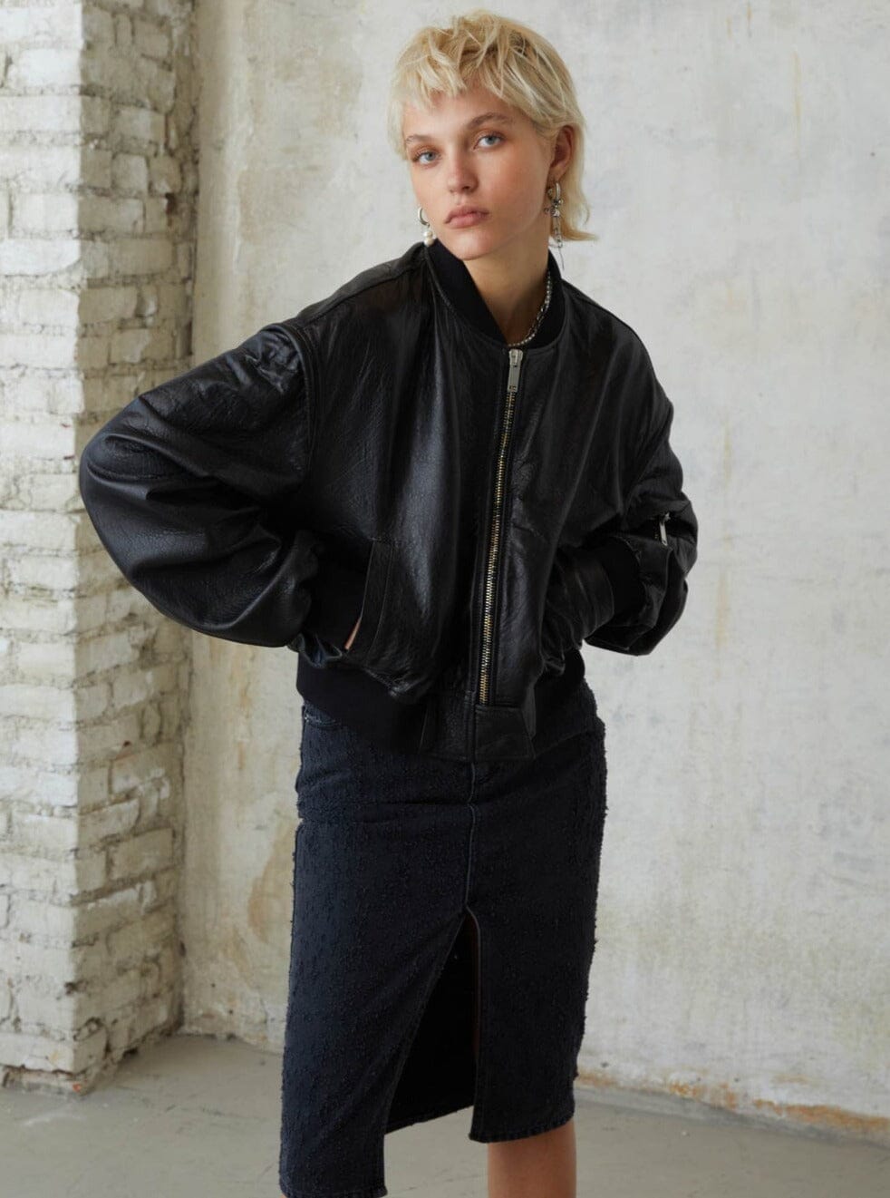 Bomber Crop / Black Womens HALFBOY 