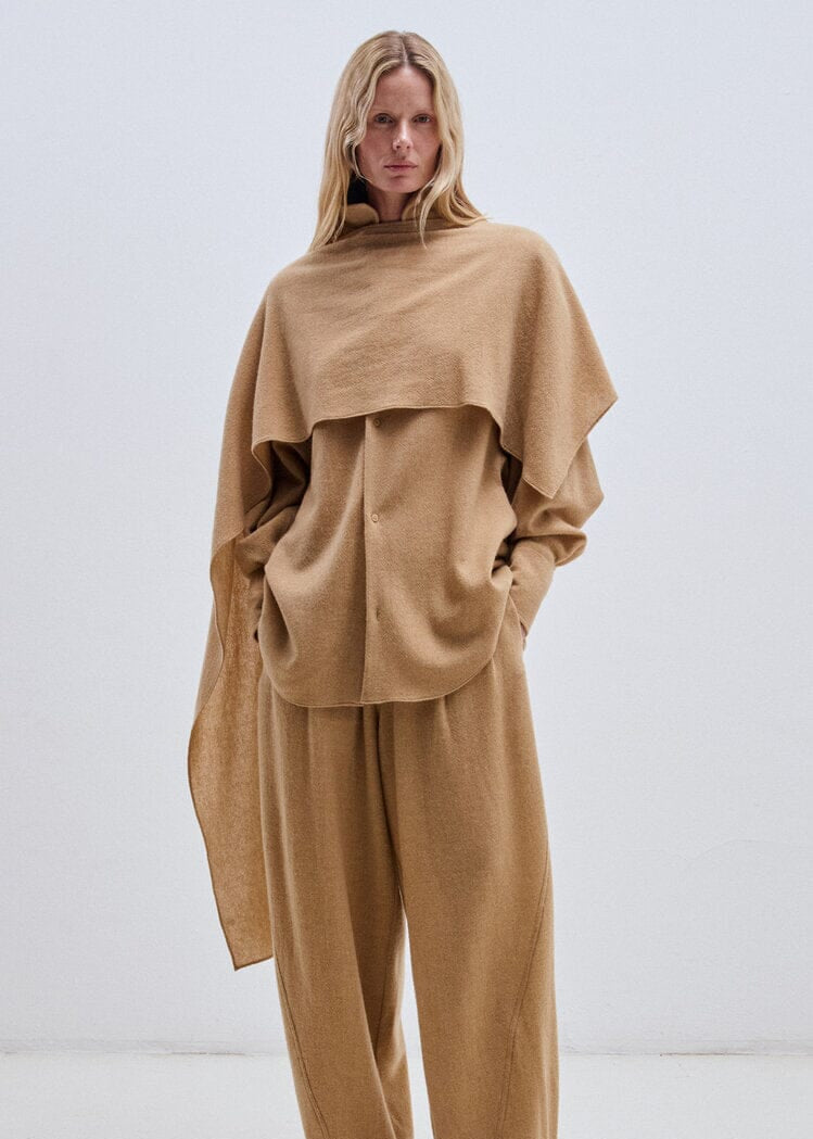 Darkpark // Georgia Cashmere & Wool Detachable Scarf Shirt / Camel Womens Darkpark 