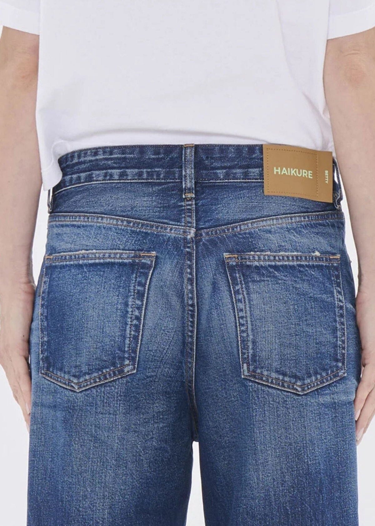 Haikure // Betty Jean / Norm Core Womens Haikure 