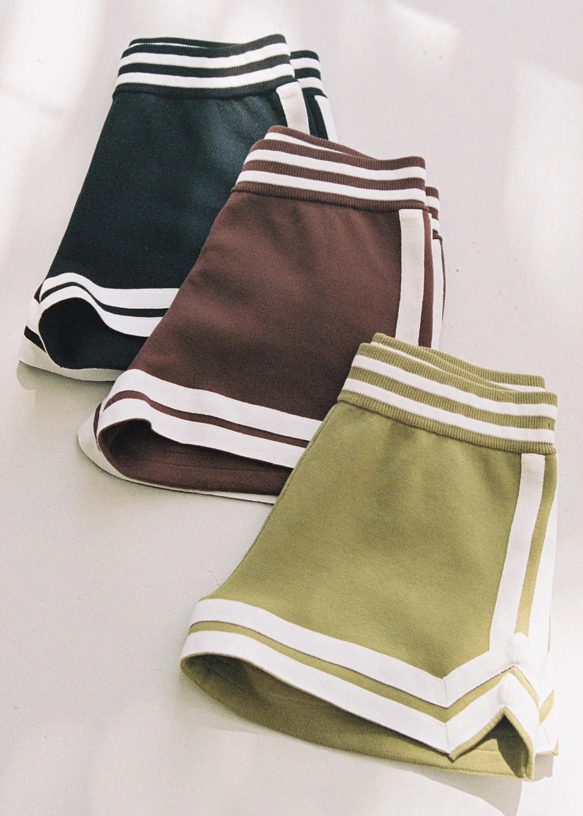 Nagnata // Rydell Short 3.0 / Espresso Womens Nagnata 