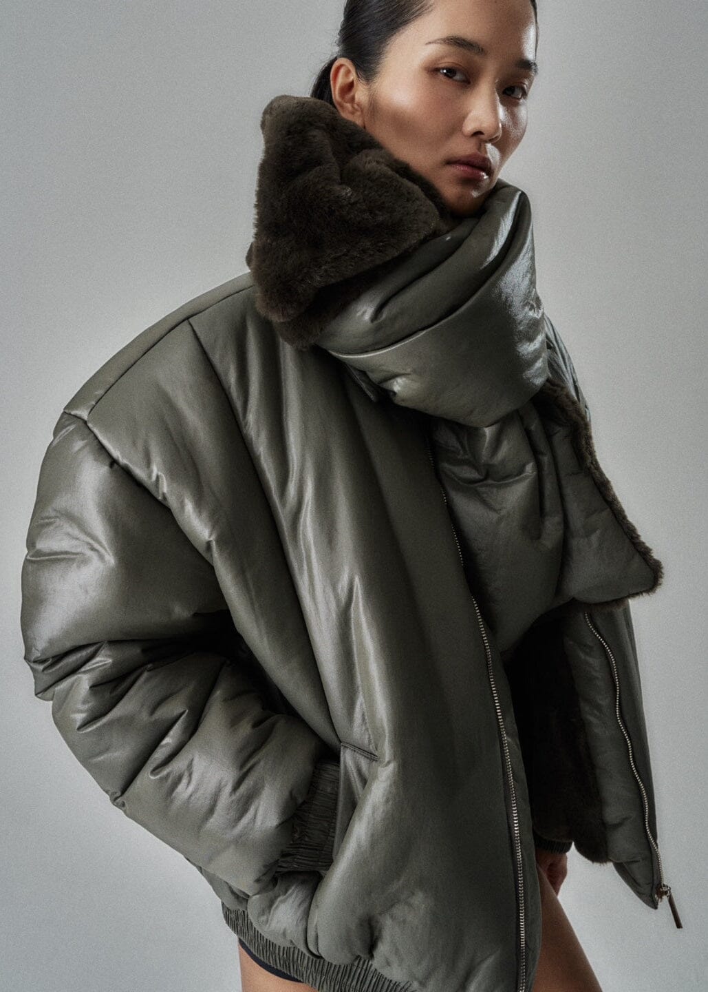One By Two Bomber / Green Womens ThomasJasper 