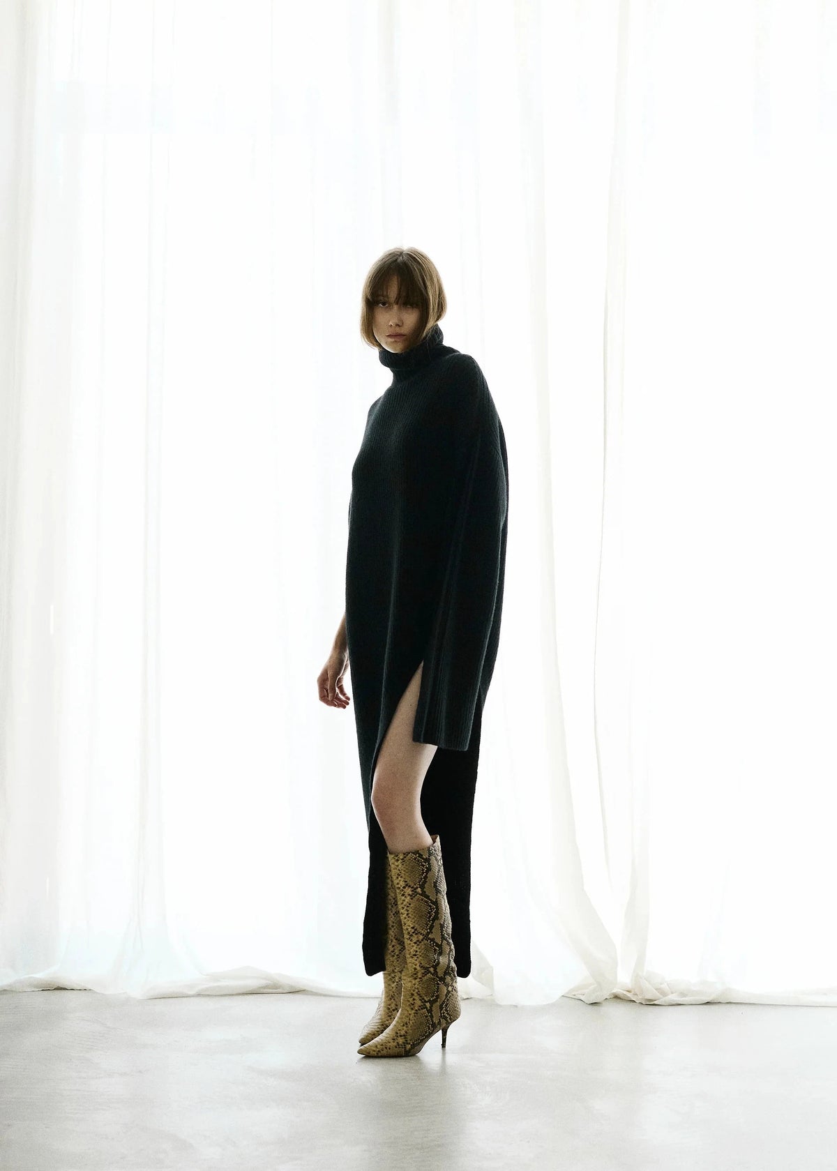 The Latest // Edith Top / Black Womens The Latest 
