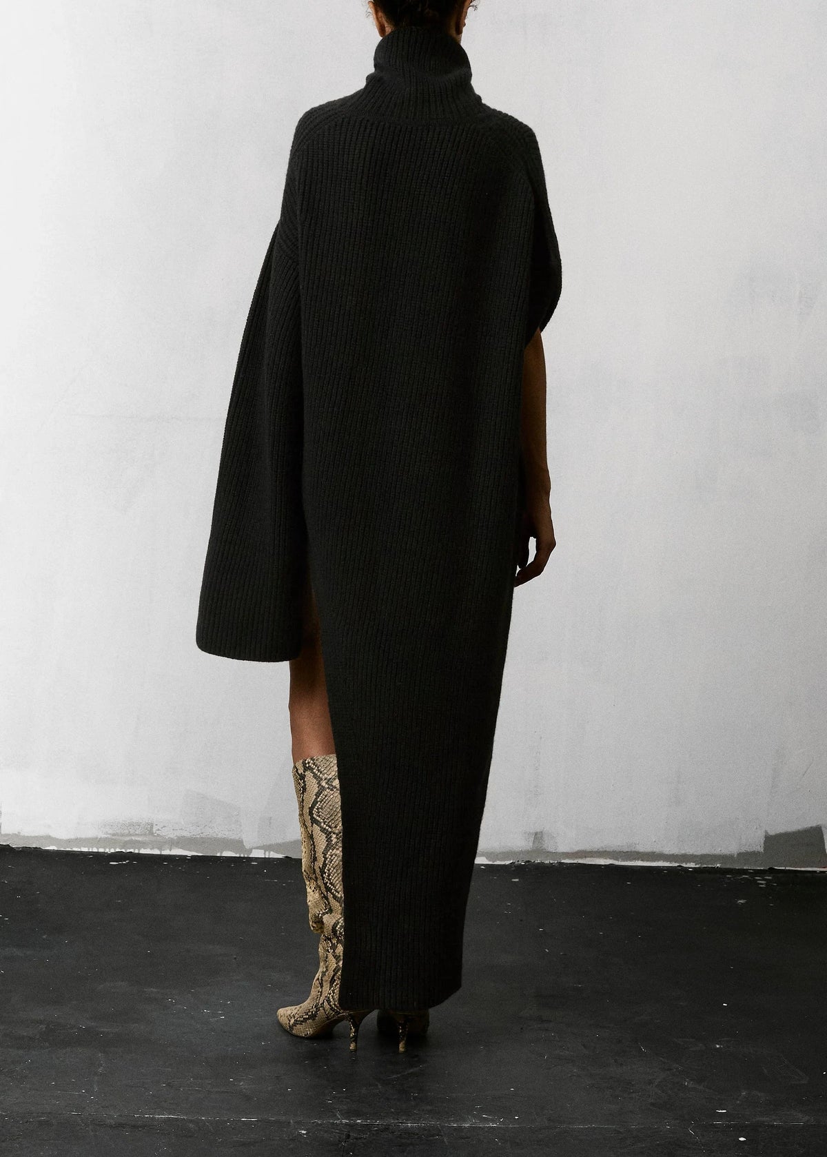The Latest // Edith Top / Black Womens The Latest 