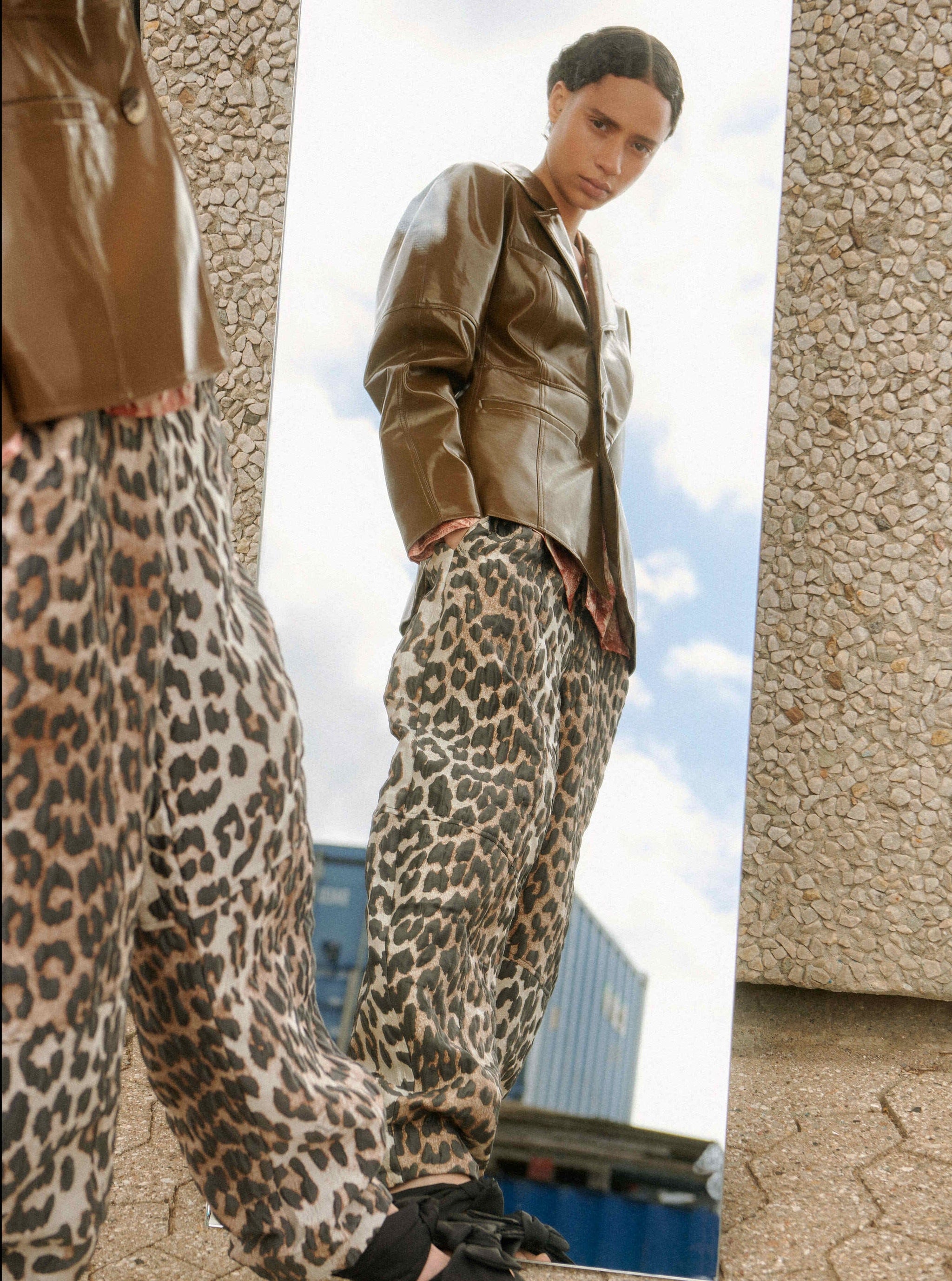 人気限定品 JOURNAL STANDARD｜ 3D Jacquard Elasticated Curve Pant:パンツ Rakuten  Fashion(ファッション／旧ブランドアベニュー)HF9958