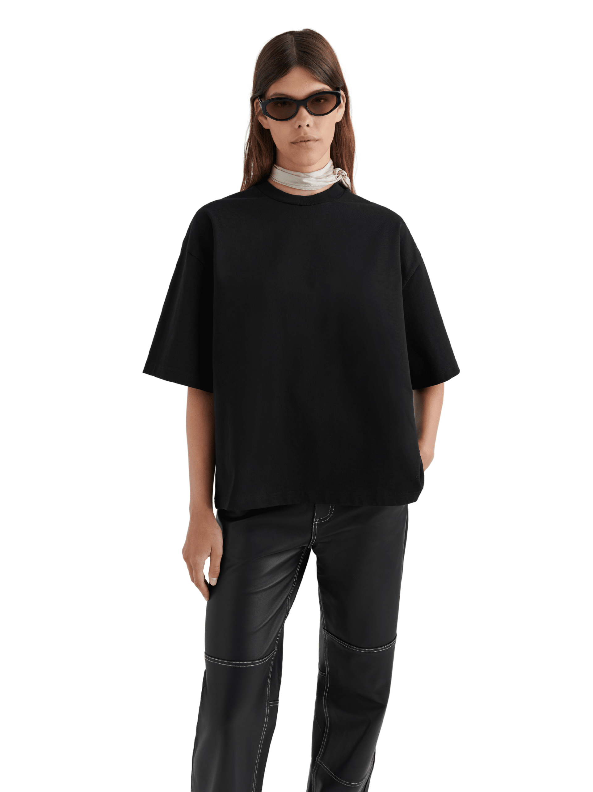 Frankie Open Back T-Shirt / Black Womens Axel Arigato 